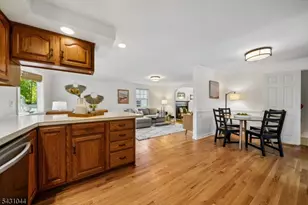 99 Ferncliff Rd, Bloomfield, NJ 07003 - Photo 14