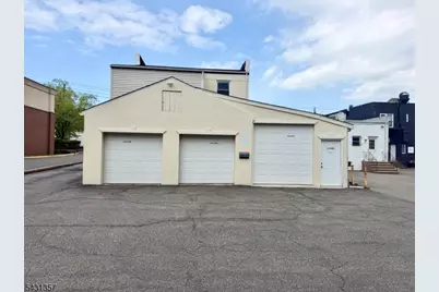 79 W Mount Pleasant Ave, Livingston, NJ 07039 - Photo 2