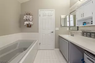 3 Freedom Ct, Montville Township, NJ 07045 - Photo 24