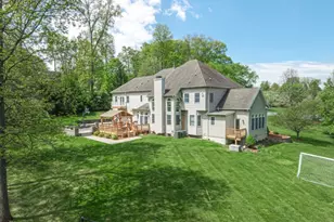 8 Peach Tree Ln, Chester, NJ 07930 - Photo 10