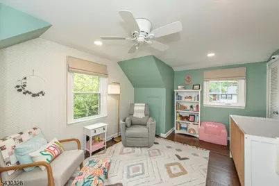 13 Elmwood Ter, Wayne, NJ 07470 - Photo 16