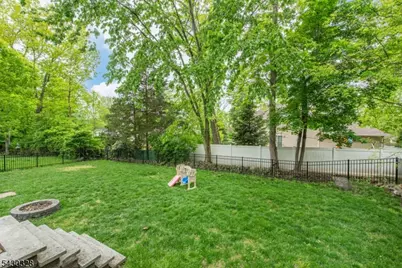 13 Elmwood Ter, Wayne, NJ 07470 - Photo 24