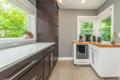 13 Elmwood Ter, Wayne, NJ 07470 - Photo 4