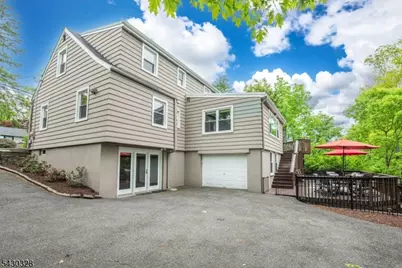 13 Elmwood Ter, Wayne, NJ 07470 - Photo 26