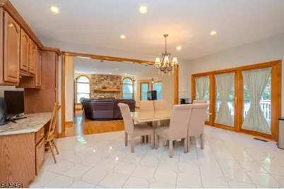 40 Newland Ct, Bridgewater Twp., NJ 08807 - Photo 16