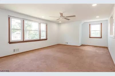 75 Star Lake Rd #2, Bloomingdale, NJ 07403 - Photo 14