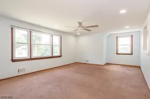 75 Star Lake Rd, Bloomingdale, NJ 07403 - Photo 14