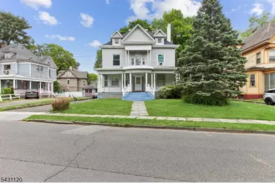 27 Willow Ave, North Plainfield, NJ 07060 - Photo 2