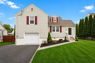 100 Beechwood Rd, Florham Park, NJ 07932 - Photo 2