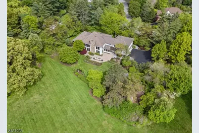 39 Eagle Nest Rd, Morris Township, NJ 07960 - Photo 2