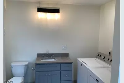21 Bartholdi Ave, Butler, NJ 07405 - Photo 12
