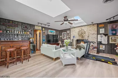 19 Plymouth Ln, Manalapan Township, NJ 07726 - Photo 14