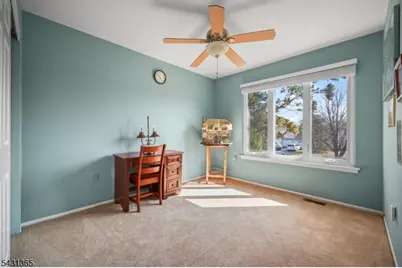 19 Plymouth Ln, Manalapan Township, NJ 07726 - Photo 16