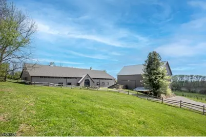 77 Homestead Rd, Tewksbury Township, NJ 07830 - Photo 28