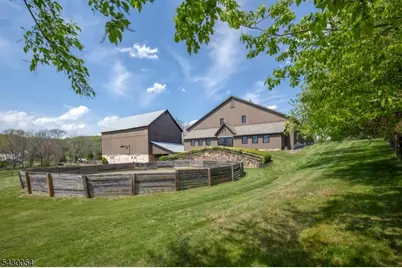 77 Homestead Rd, Tewksbury Township, NJ 07830 - Photo 32