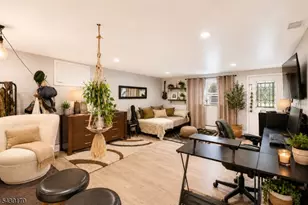 210 Alps Rd, Wayne, NJ 07470 - Photo 16