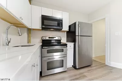 575 Memorial Pkwy, Phillipsburg, NJ 08865 - Photo 16