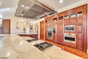37 Robbins Rd, Millstone Township, NJ 08510 - Photo 6