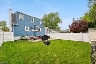 30 Seminole Ave, Parsippany, NJ 07034 - Photo 34