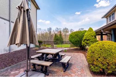 81 Park Edge #2K, Berkeley Heights Township, NJ 07922 - Photo 18