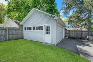 11 Lewis Ave, Summit, NJ 07901 - Photo 50