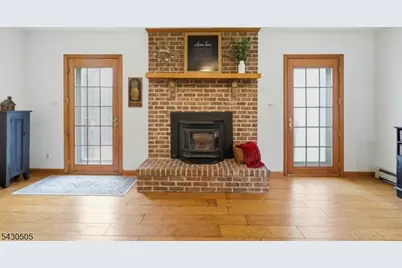 114 Upper Sunset Dr, Washington Township, NJ 07853 - Photo 20