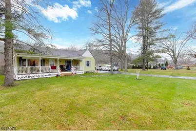 946 State Rt 23, Wantage, NJ 07461 - Photo 2