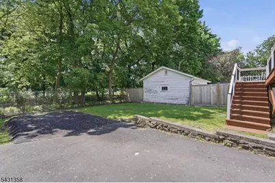 58 Yantecaw Ave, Bloomfield, NJ 07003 - Photo 32