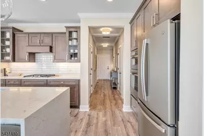 137 Aspen Dr, Cedar Grove Twp., NJ 07009 - Photo 8