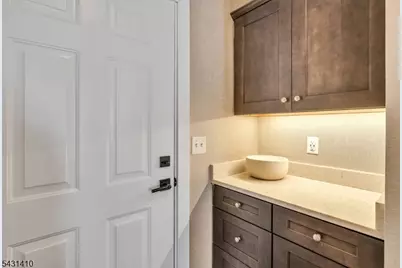 137 Aspen Dr, Cedar Grove Twp., NJ 07009 - Photo 16
