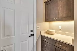 137 Aspen Dr, Cedar Grove Twp., NJ 07009 - Photo 16