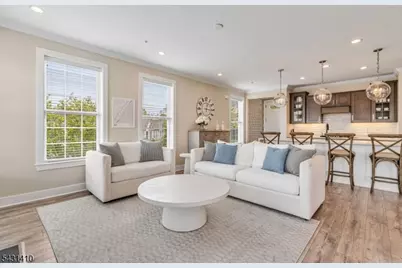 137 Aspen Dr, Cedar Grove Twp., NJ 07009 - Photo 10