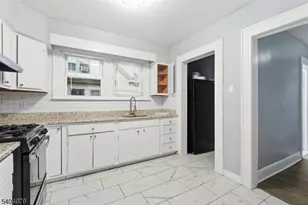 28 Monticello Ave, Newark, NJ 07106 - Photo 4