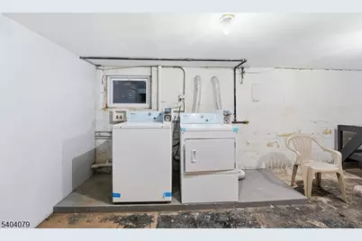 28 Monticello Ave, Newark, NJ 07106 - Photo 20
