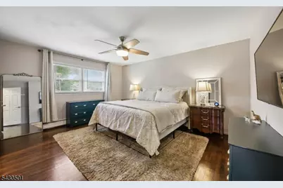 54 Canterbury Dr, Scotch Plains Township, NJ 07076 - Photo 18