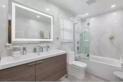 110 Byrd Ave, Bloomfield, NJ 07003 - Photo 10