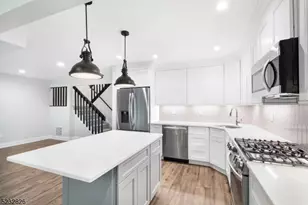 318 Main St, Madison, NJ 07940 - Photo 2