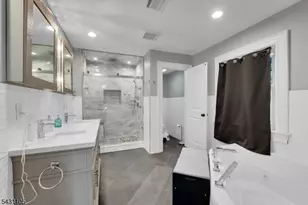 833 Salem Ave, Hillside, NJ 07205 - Photo 16