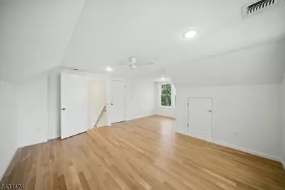 32 Alpine Dr, Jefferson Township, NJ 07849 - Photo 32