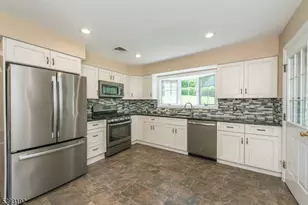 9 Cedar Rd, Montville Township, NJ 07045 - Photo 4