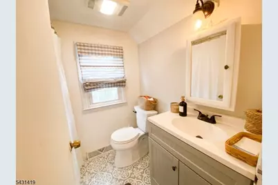 608 E Hendricks Blvd, South Plainfield, NJ 07080 - Photo 20