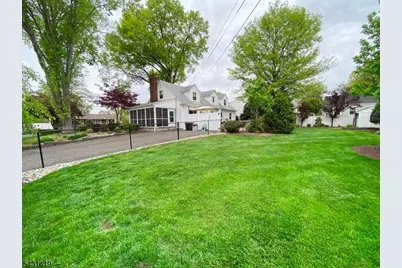 608 E Hendricks Blvd, South Plainfield, NJ 07080 - Photo 48