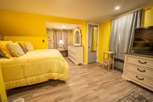 619 Essex Ave, Linden, NJ 07036 - Photo 8