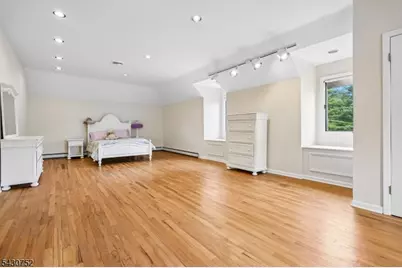 36 Pheasant Run Dr, Bernards Township, NJ 07920 - Photo 22