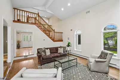 36 Pheasant Run Dr, Bernards Township, NJ 07920 - Photo 8