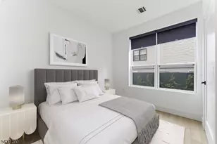 649 38th St, Union City, NJ 07087 - Photo 10