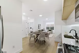 649 38th St, Union City, NJ 07087 - Photo 6