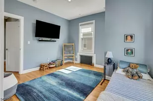 18 Gardiner Pl, Montclair, NJ 07042 - Photo 24
