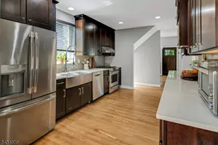 18 Gardiner Pl, Montclair, NJ 07042 - Photo 16