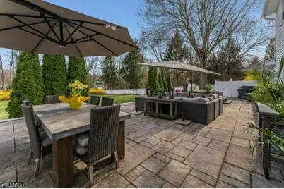 4 Babbitt Rd, Mendham, NJ 07945 - Photo 32